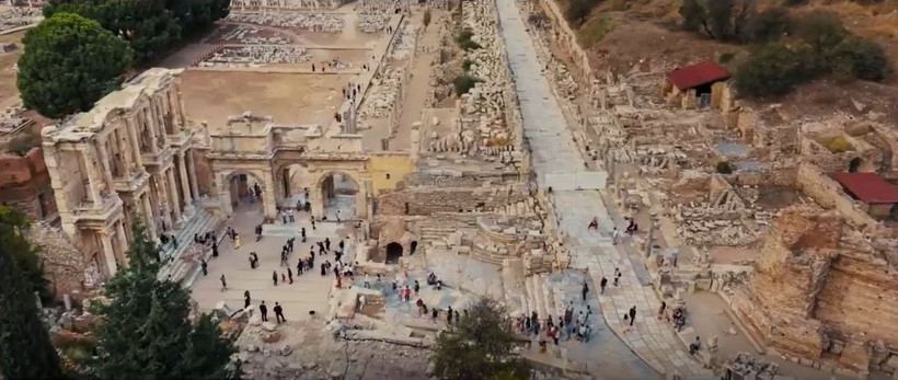 Bu hafta vizyona giren filmler: Efes’in çocuk gizemi çözülüyor mu? - Resim : 4