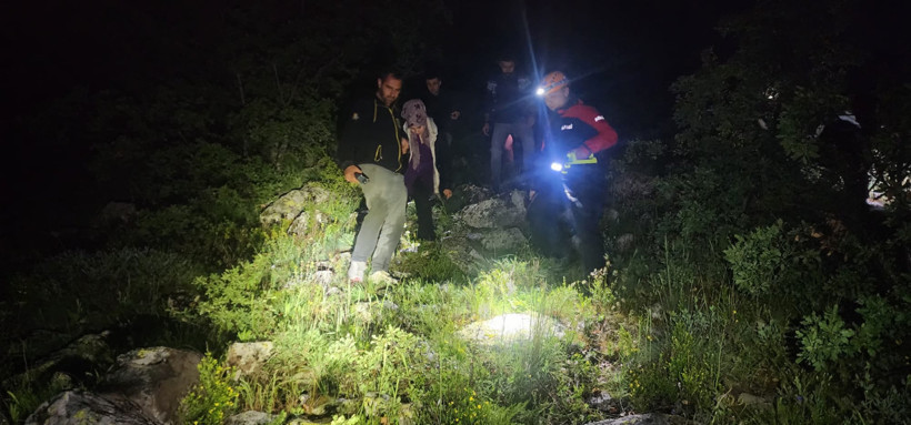 Karanlık çökünce kadın dönüş yolunu bulamadı: Nevşehir’de gece yarısı kurtarma operasyonu - Resim : 4