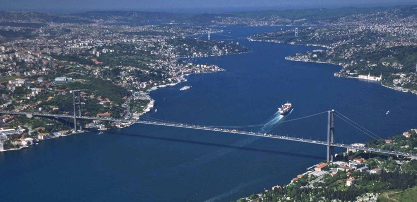 Boğazdaki binlerce yapı tek tek yıkılacak: Ünlülerin evleri de var - Resim: 5