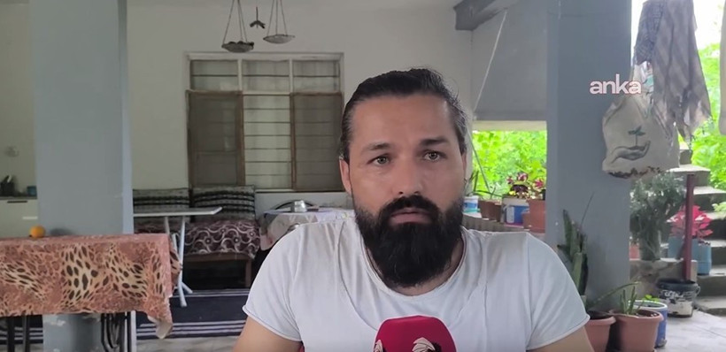 Depremde hasar gören evin tavanı çöktü: Osmaniyeli aile yardım bekliyor - Resim : 1
