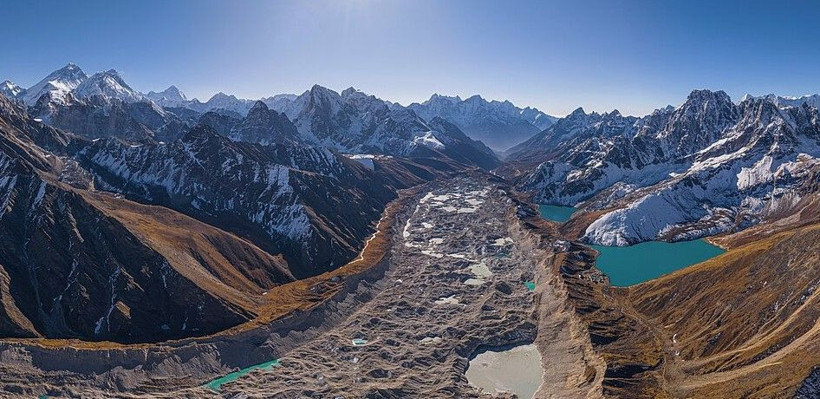 Asya'nın su kulesi çöküyor: Himalaya buzulları hızla eriyor: 2 milyar kişi tehdit altında - Resim: 9