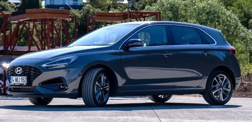 Türkiye’de otomobil yarışı kızışıyor: Nisanda satışa çıkan hibrit ve elektrikli yeni model 10 araç - Resim: 3