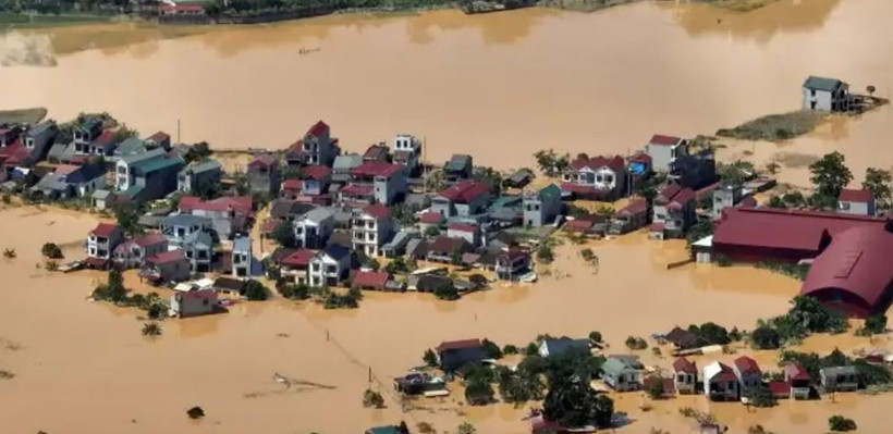 Vietnam’da sel felaketi: 4 ölü, 7 yaralı - Resim : 1