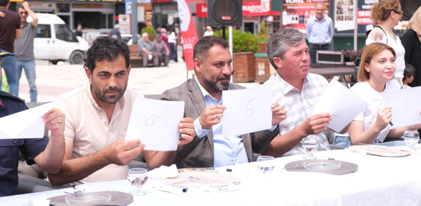 En iyi yaprak sarmasını kim yaptı?: Bu sergi kaçmaz - Resim : 3