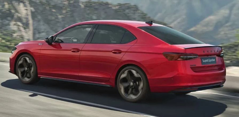 Türkiye’de otomobil yarışı kızışıyor: Nisanda satışa çıkan hibrit ve elektrikli yeni model 10 araç - Resim: 10