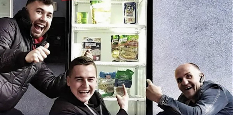 Tüm kişiler istediği her şeyi ücretsiz alabilecek: Sokaklara şimdiden binlerce buzdolabı koyuldu - Resim: 3