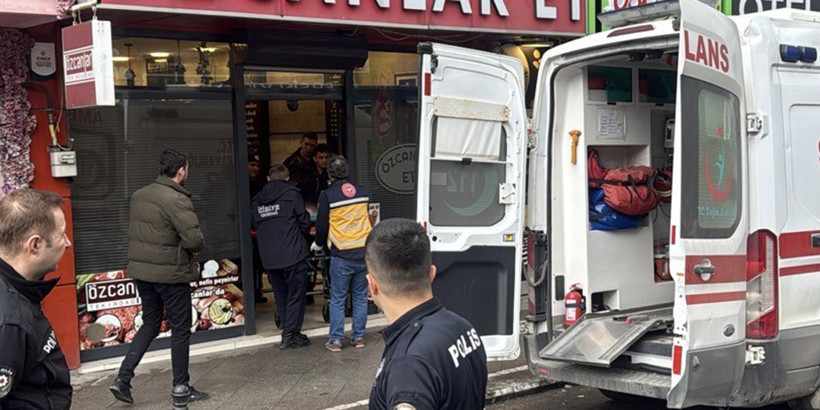 Tekirdağ&rsquo;da korkun&ccedil; kaza: Ekipler &Ccedil;aresiz Kaldı: Kadın kıyma makinesi ile birlikte hastaneye sevk edildi - Resim : 4