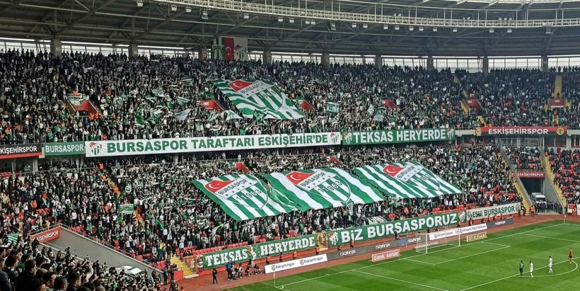 Süper Lig'in efsanesi şampiyon oluyor: Sadece 1 adım kaldı... Böyle bir tribün yok - Resim: 2