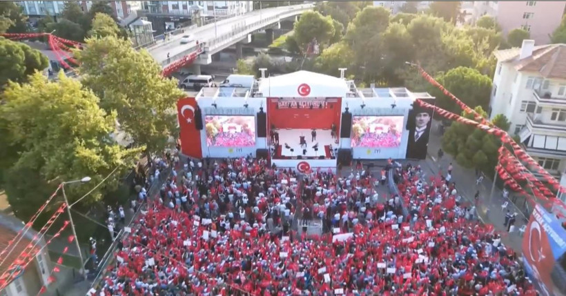 Dervişoğlu: Bu af yasası Türk milletinin infazıdır: İYİ Parti'den 'Bayrak açıyoruz' mitingi - Resim : 4