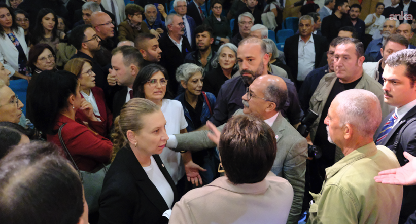 YENİ Parti’de başkanlık yarışında tansiyon yükseldi: Salonda ortalık karıştı - Resim : 2