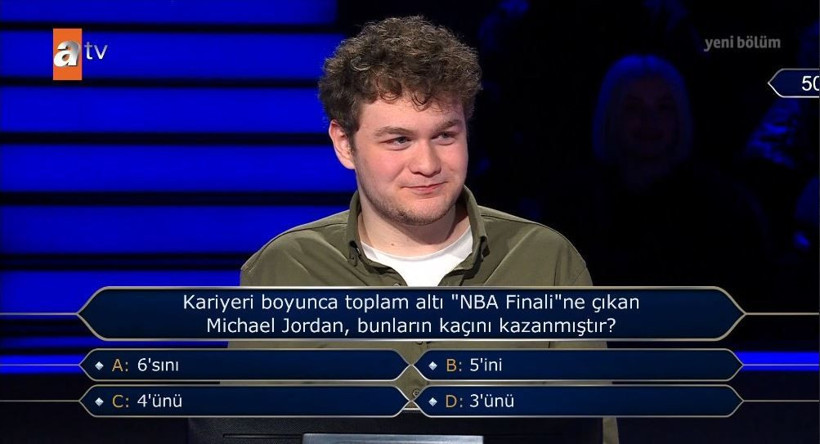 Kim Milyoner Olmak İster’de Michael Jordan sorusuyla nefesler tutuldu: 19 yaşındaki Bilkentli öğrenci gecenin yıldızı oldu… 1 milyonluk soruya bir adım kaldı - Resim: 12