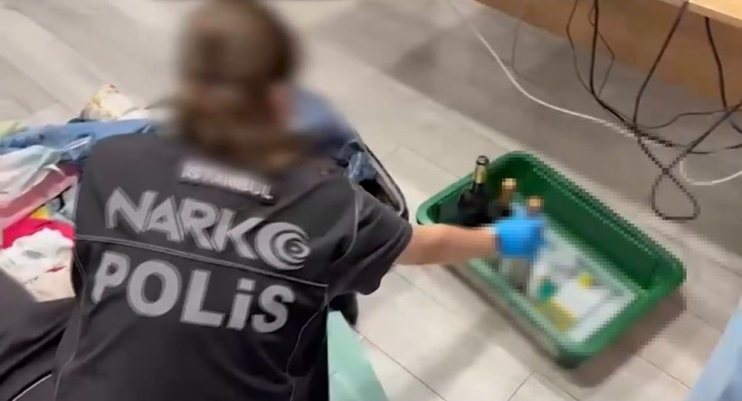 Sabiha Gökçen'de nefes kesen takip: Şarap görünümlü zehir sevkiyatı - Resim: 8