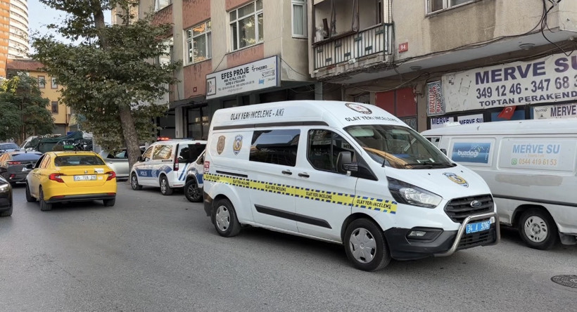 Kadıköy’de metruk binada ceset bulundu: Kimliği araştırılıyor - Resim : 3