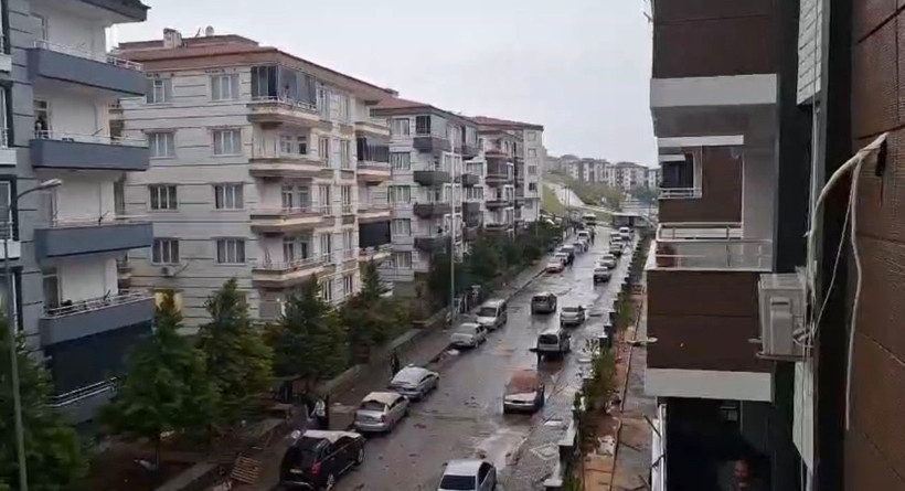 Gaziantep’te ‘süper hücre’ fırtınası hayatı felç etti: 23 kişi yaralandı: Eğitime ara verildi - Resim : 3