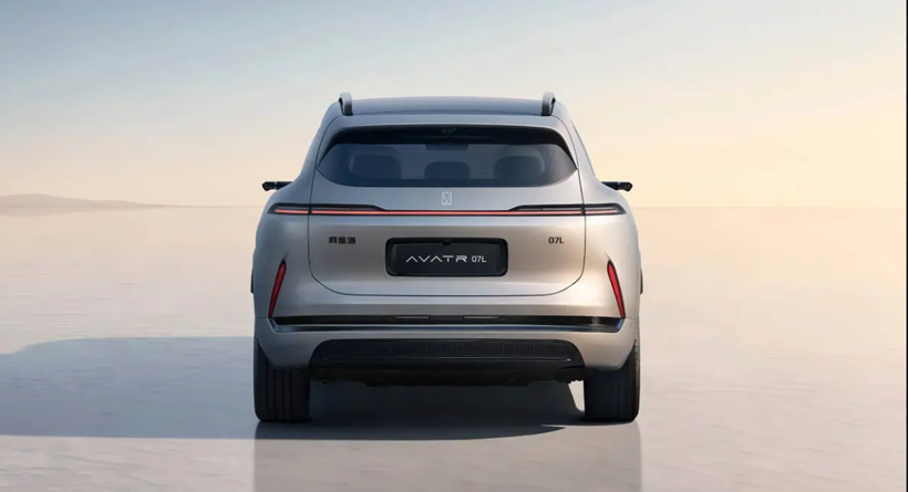 Çinli devlerden 955 beygirlik elektrikli SUV: Fiyatı ezber bozdu - Resim: 4