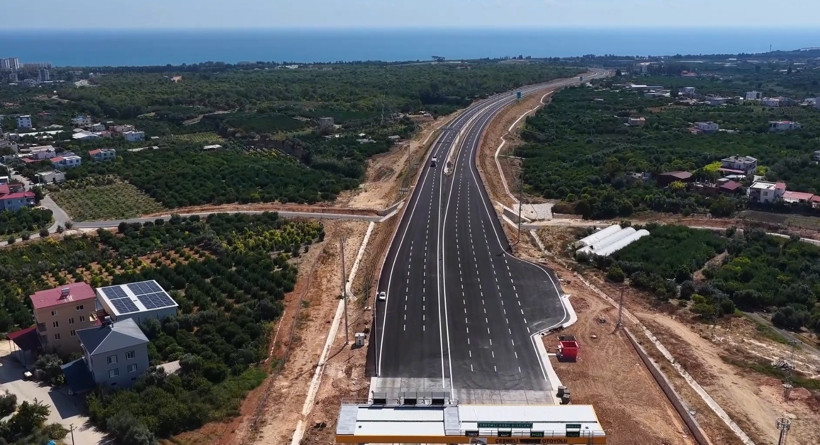 Bakan Uraloğlu duyurdu: 2,5 saatlik yol 18 dakikaya düşecek - Resim : 1