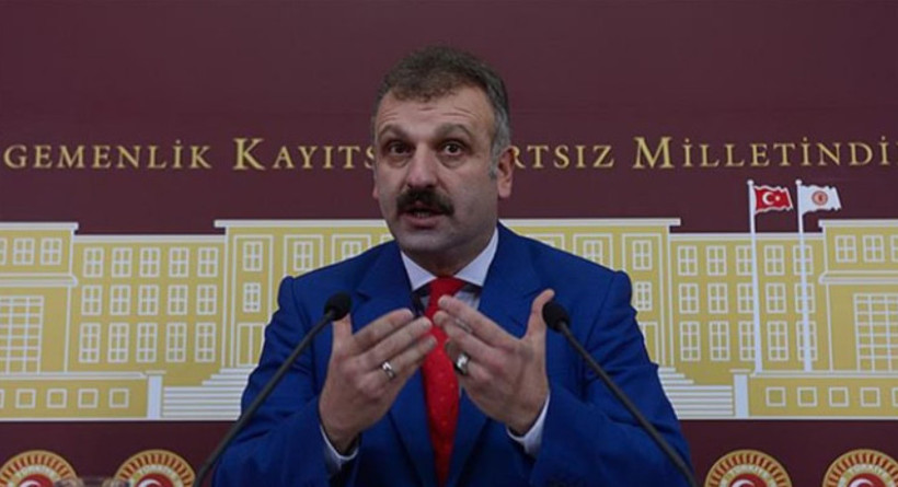Cumhurbaşkanı Başdanışmanı Saral’dan sigara satışında T.C. Kimlik şartına tepki - Resim : 2