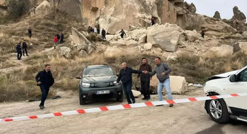 Kapadokya'da peribacası çöktü: 2 kişi hayatını kaybetti - Resim : 1