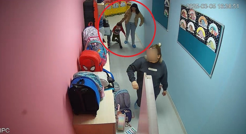 Tekmeci &ouml;ğretmenin cezası belli oldu: Mahkeme kamera g&ouml;r&uuml;nt&uuml;lerini delil saydı - Resim : 5