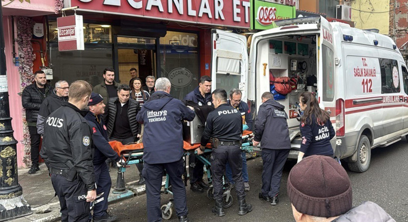 Tekirdağ&rsquo;da korkun&ccedil; kaza: Ekipler &Ccedil;aresiz Kaldı: Kadın kıyma makinesi ile birlikte hastaneye sevk edildi - Resim : 5
