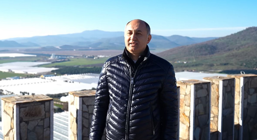 O ürünü hasat etti, şimdi servet kazanıyor: Bu sera dünyayı doyuruyor - Resim: 11