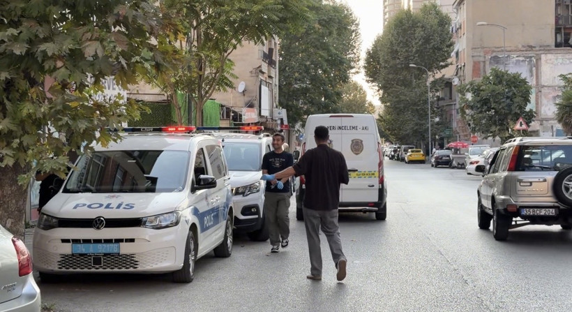 Kadıköy’de metruk binada ceset bulundu: Kimliği araştırılıyor - Resim : 4