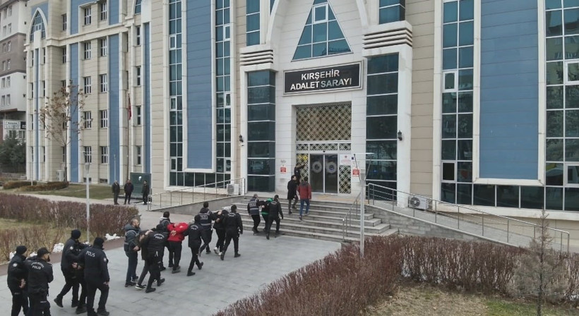 Sahte polis şebekesi çökertildi: 3 milyon liralık vurgun - Resim : 3