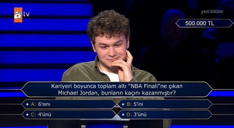 Kim Milyoner Olmak İster’de Michael Jordan sorusuyla nefesler tutuldu: 19 yaşındaki Bilkentli öğrenci gecenin yıldızı oldu… 1 milyonluk soruya bir adım kaldı - Resim: 10