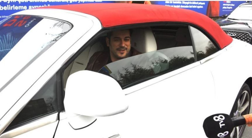 Burak Özçivit'in 35 milyonluk yeni oyuncağı! Etiler trafiğinde görüntülendi… - Resim: 2