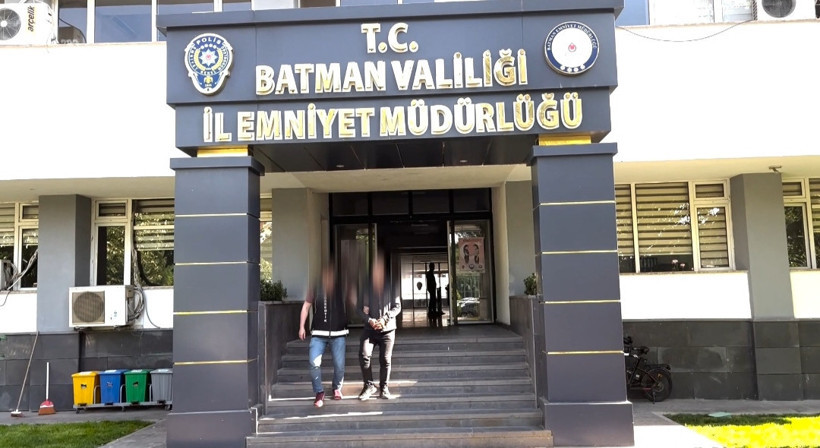 Lastiğin içinde çıkan şeş polisi şoke etti: Zulayı Hector deşifre etti - Resim : 1