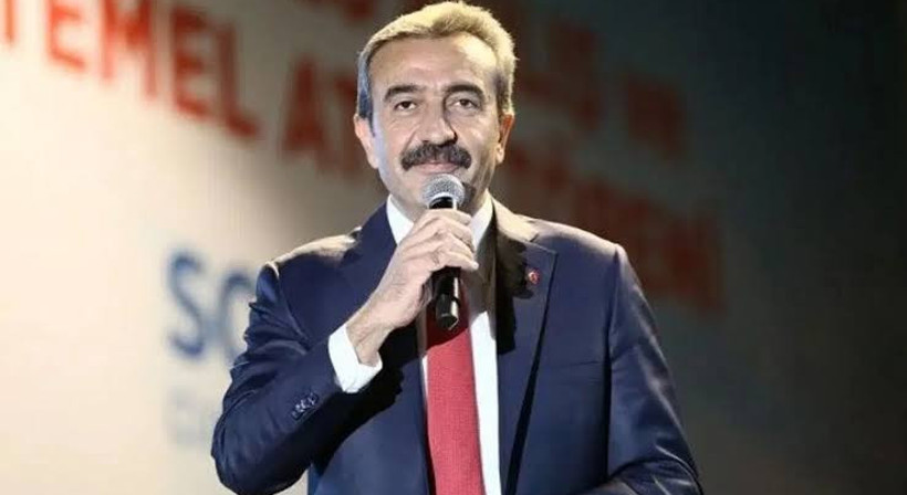 CHP Genel Sekreter Yardımcısı Soner Çetin'in evinde ruhsatsız silah bulundu - Resim : 1