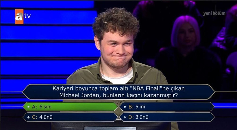 Kim Milyoner Olmak İster’de Michael Jordan sorusuyla nefesler tutuldu: 19 yaşındaki Bilkentli öğrenci gecenin yıldızı oldu… 1 milyonluk soruya bir adım kaldı - Resim: 13