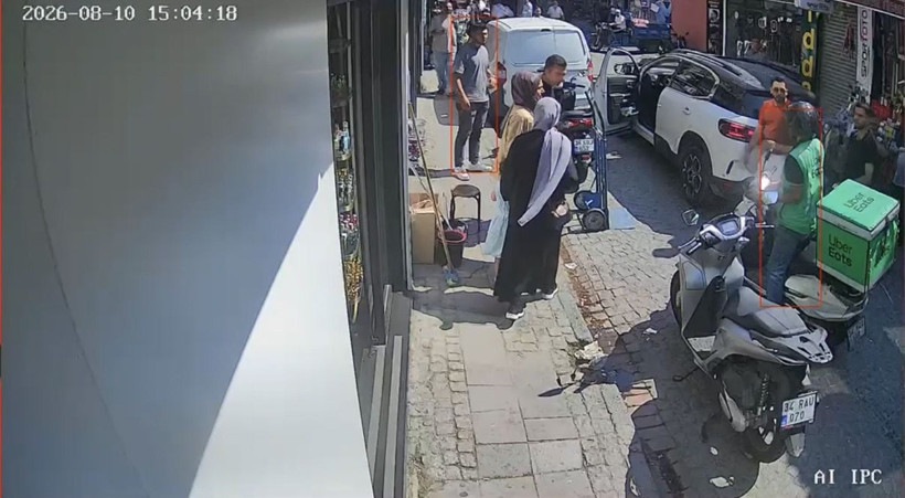 Attığı yumruğun bedelini ağır ödedi: Yol kavgası karakolda bitti - Resim: 5