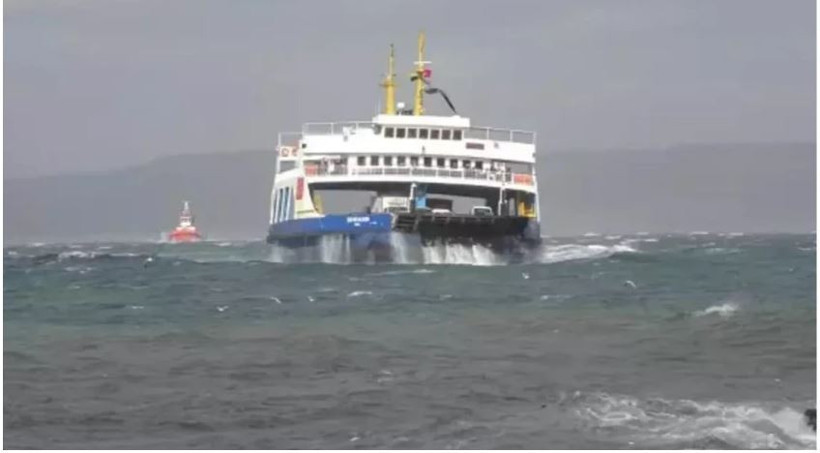 Lodos İstanbul’u vurdu: Vapur seferleri iptal edildi - Resim : 2