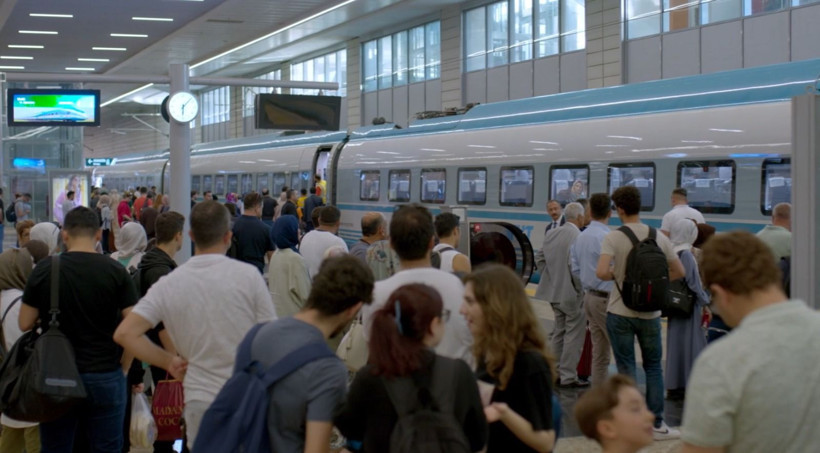 Demiryollarında yeşil dönüşüm: 3 bin ağaç kesilmekten kurtuldu - Resim: 10