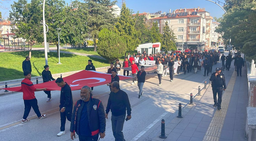 Karaman'da amatör spor haftası kortejle başladı - Resim : 1