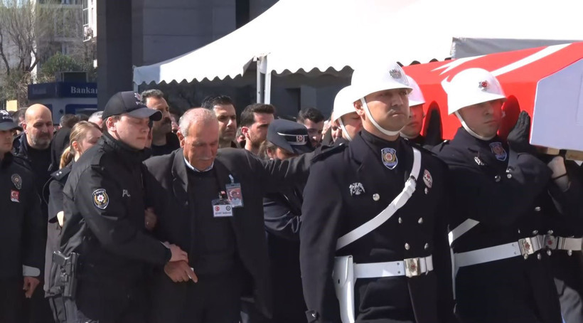Şehit polis memuru Seçkin Yalçın için emniyette tören düzenlendi - Resim: 5