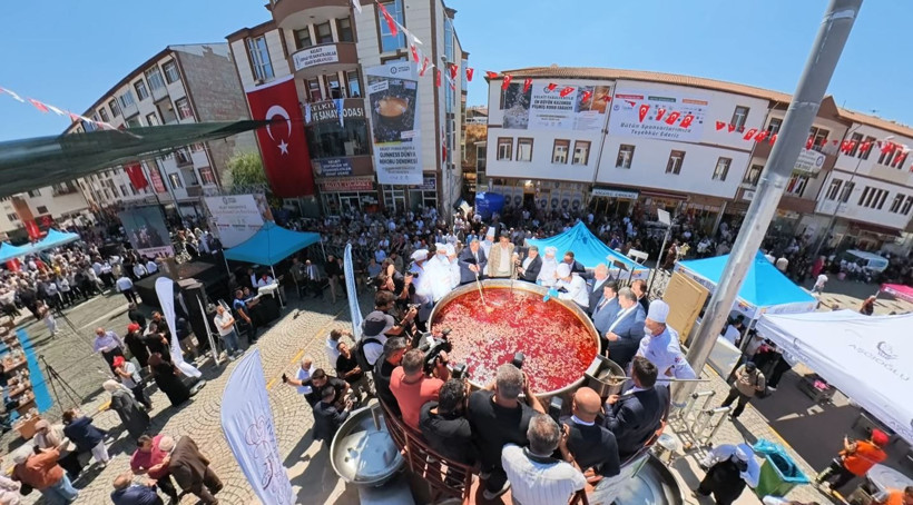 Sağlık deposu Kuru Fasulye bu kez adını Gümüşhane’de duyurdu: Makedonya’nın 12 yıllık rekorunu egale etti - Resim: 3