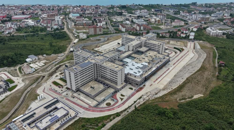 Bin 200 yataklı dev şehir hastanesi şehrin göbeğine dikildi: 5 yıldır bekliyorlardı - Resim: 2