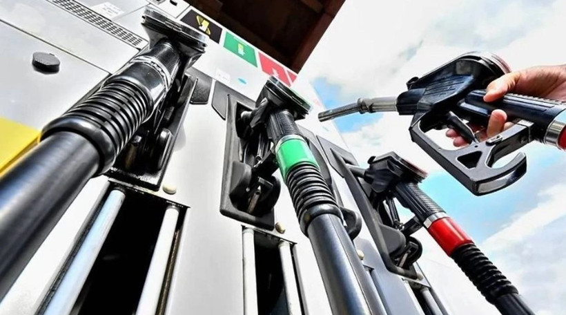Benzin ve motorine dev zam: TÜPRAŞ dağıtım şirketlerine bildirdi - Resim: 6
