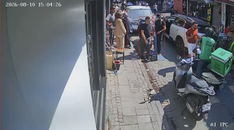 Attığı yumruğun bedelini ağır ödedi: Yol kavgası karakolda bitti - Resim: 6