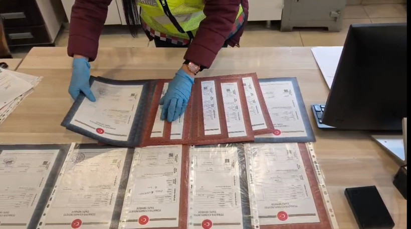 Mardin’de dev vurgun: Buğdaylar satıldı: Depo TMO’ya geçti - Resim : 5