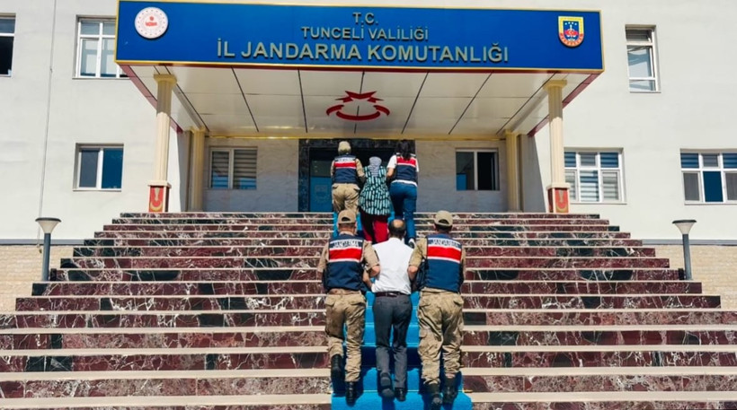 İnterpol gibi çalışan şebekeye darbe: Konsolosluk logolu büyük tuzak - Resim : 2