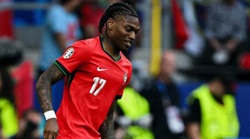 Galatasaray Rafael Leao'ya kavuşuyor: Geliş tarihi belli oldu - Resim: 10