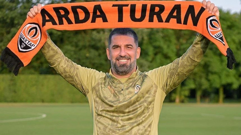 Özel jet Arda Turan için havalandı: Milli Takım'da geri sayım - Resim: 3