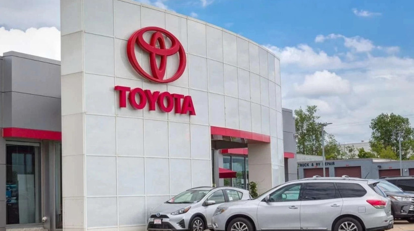 Toyota ABD'de 105 bin Land Cruiser'ı yangın riski nedeniyle geri çağırdı - Resim : 3