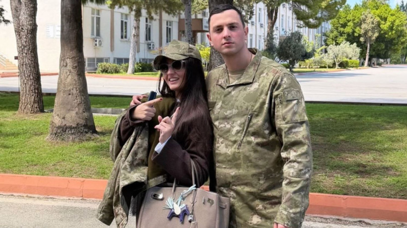 Sibel Can’ın Westminster mezunu oğlu Emir asker oldu: Melisa Ural kardeşini asker ocağında ziyaret etti - Resim: 10