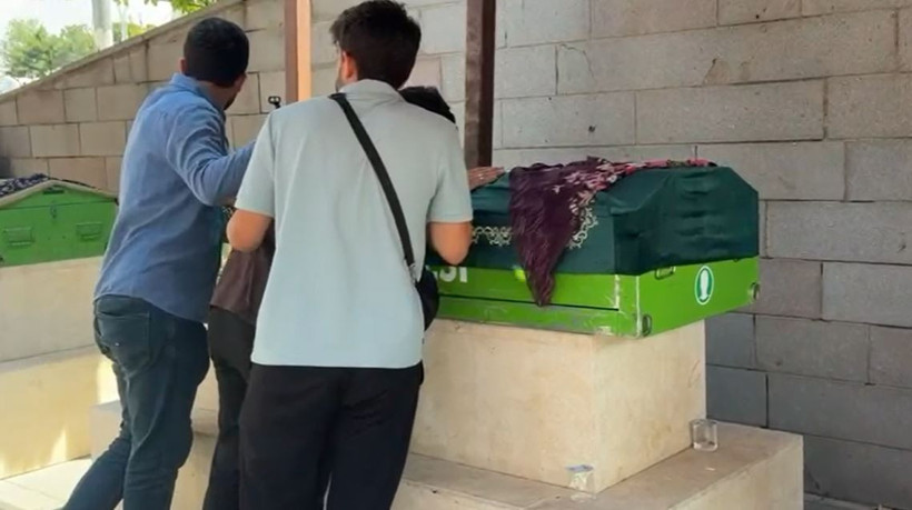 Ankara’daki kazada yürek detay: Medine öğretmen Muş’a atamıştı. Son yolculuğuna uğurlandı - Resim : 5