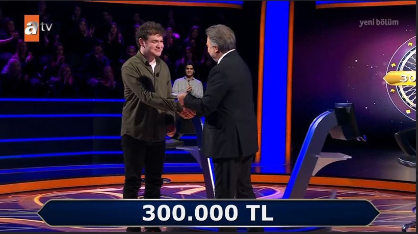 Kim Milyoner Olmak İster’de Michael Jordan sorusuyla nefesler tutuldu: 19 yaşındaki Bilkentli öğrenci gecenin yıldızı oldu… 1 milyonluk soruya bir adım kaldı - Resim: 14