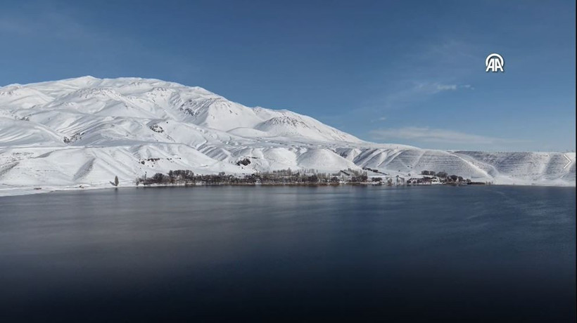 Bitlis’in gizli cenneti kar altında Süphan Dağı ve Aygır Gölü’nün dronla çekilen muhteşem hali... - Resim: 5